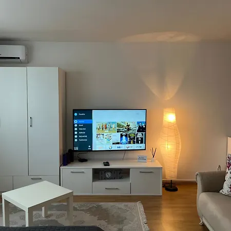 Adana - Free Parking * Сараево