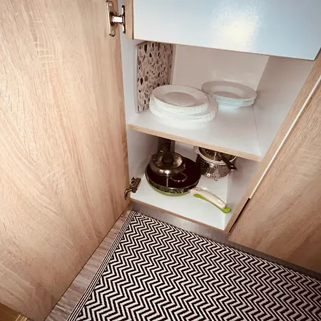 Adana - Free Parking * Sarajewo