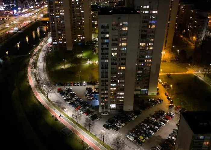 Adana - Free Parking *