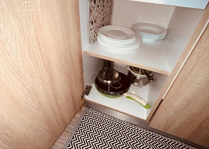 Adana - Free Parking * Szarajevó